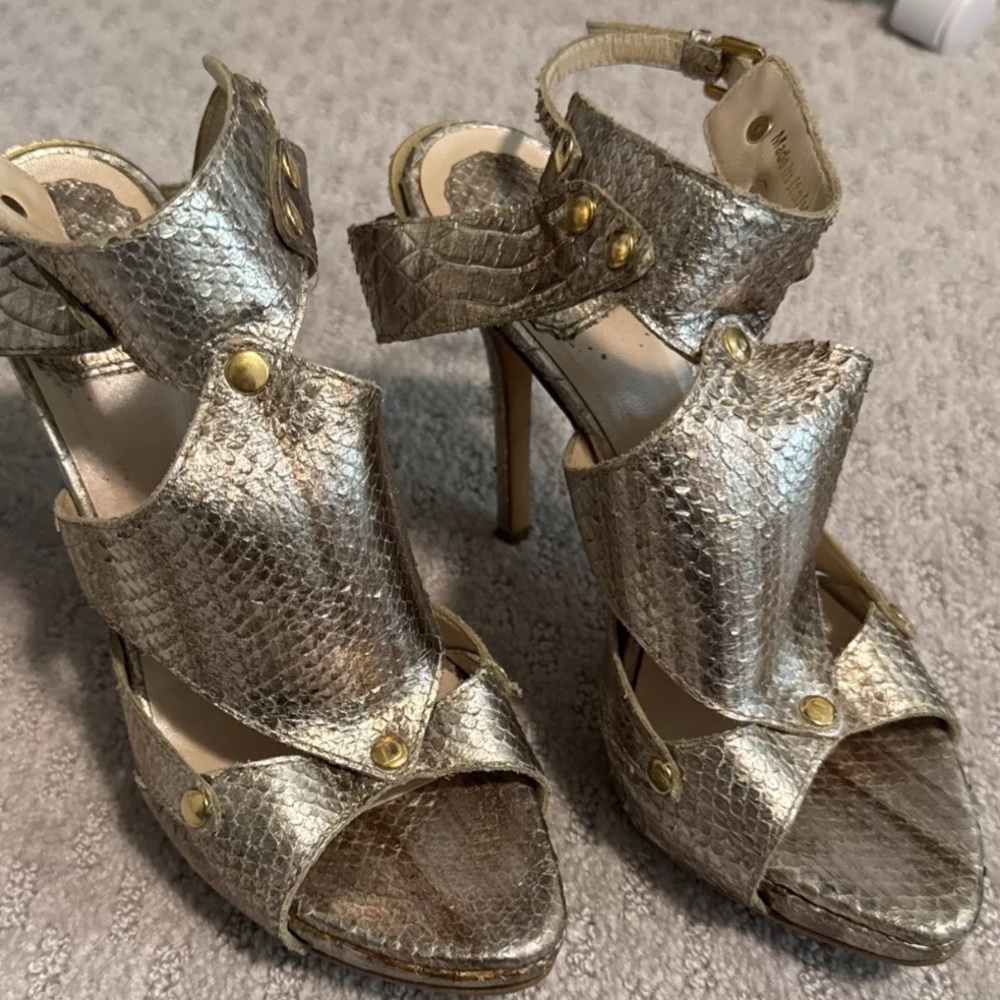 Super sexy Gold leather gladiator Heels with Ankle Straps as seen on SATC! - Picture 7 of 7